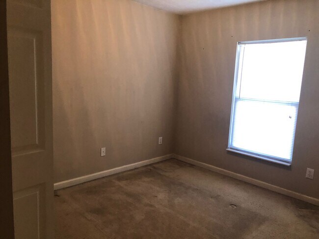 Building Photo - Lovely ranch home in Madison! Coming Soon