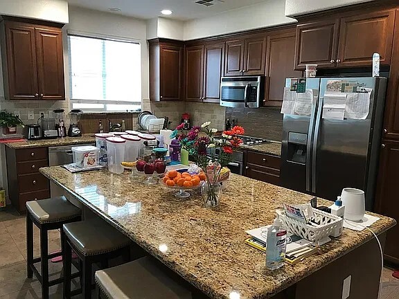 Building Photo - 5218 S Esprit Loop