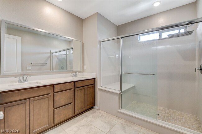 Building Photo - 4124 Elegant Chateau St