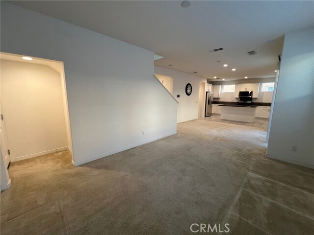 Building Photo - 6986 Silverado St