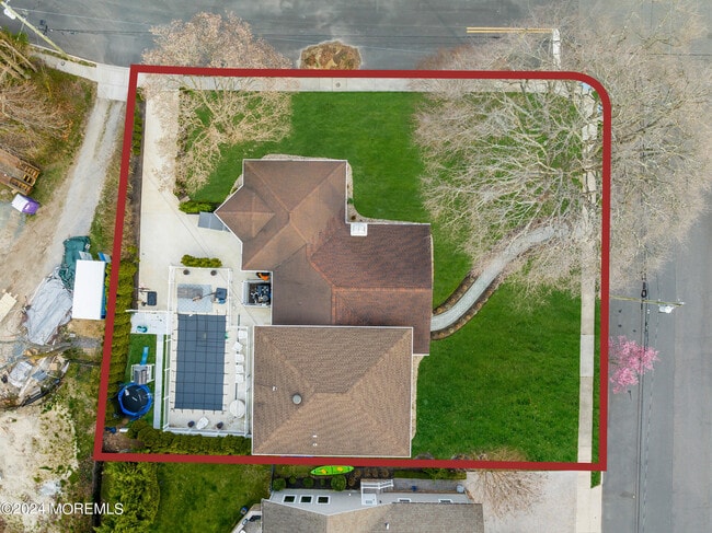 Building Photo - 201 Buttermere Ave