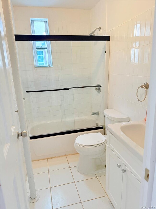 Building Photo - 135 Sheridan Ave