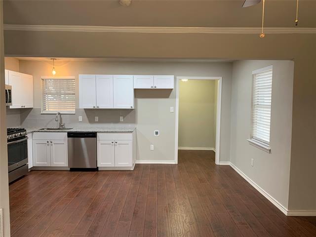 Building Photo - 327 Andover Dr