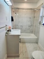 Building Photo - 1211 9th Ave S