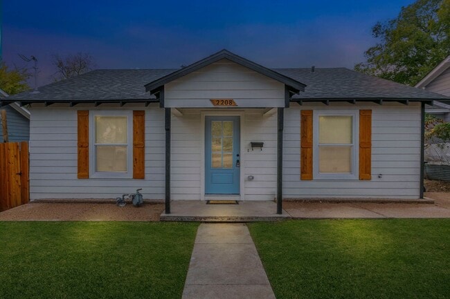 Building Photo - REMODLED HOME FOR RENT
