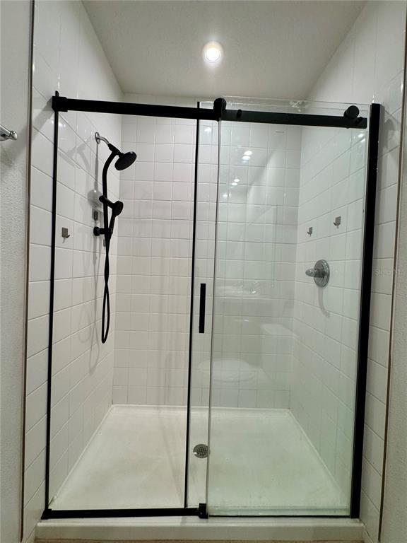 Building Photo - 217 Fiddlewood Ct