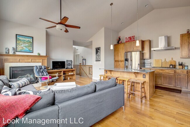 Building Photo - 5 br, 4.5 bath House - 5441 Uinta St