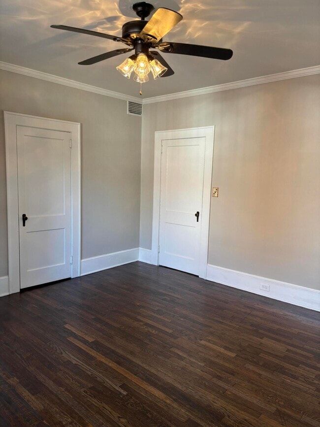 Building Photo - 41 W Charlotte Ave