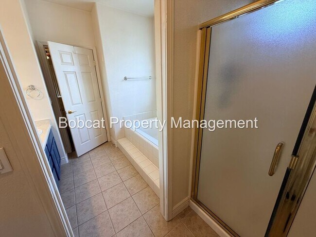 Building Photo - 1362 Branden Ln