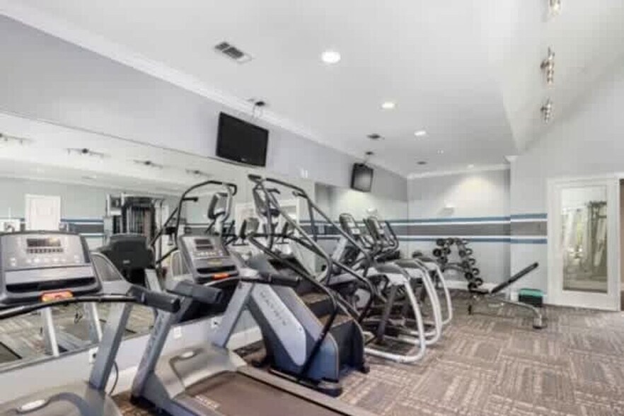 Building Photo - 7011 Almaden Way