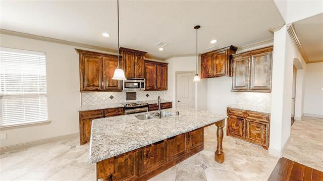Building Photo - 941 Lake Meadow Ln