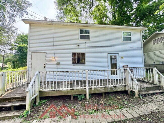 Building Photo - 3569 Douglass Ave