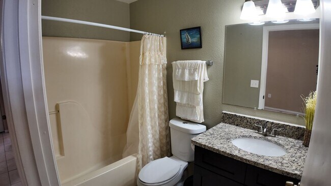 Building Photo - 3112 Enclave Ct