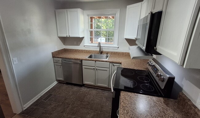 Building Photo - 205 Glen Echo Dr