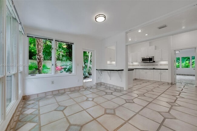 Building Photo - 3797 El Prado Blvd