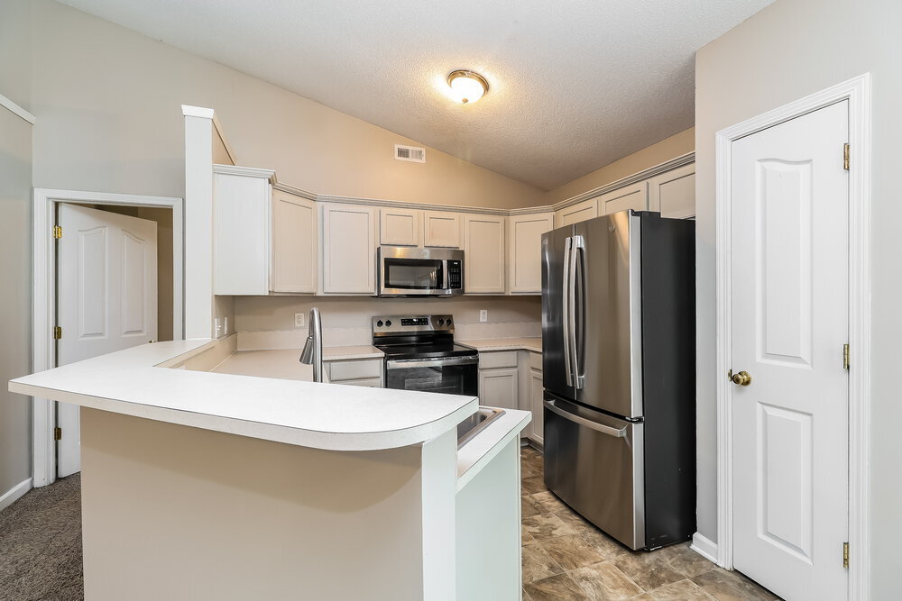 Building Photo - 6123 Goldenfield Dr