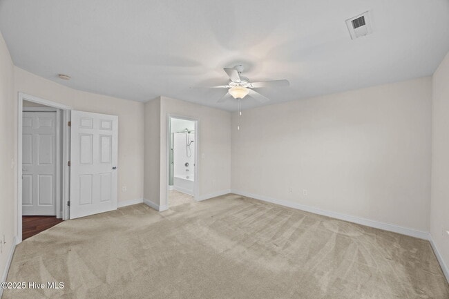 Building Photo - 408 Elsmore Dr