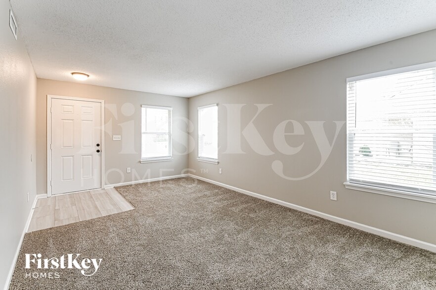 Building Photo - 3471 Firethorn Drive