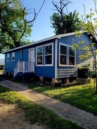 Building Photo - 7608 E Magnolia St
