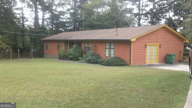 Primary Photo - 6451 Edenfield Dr