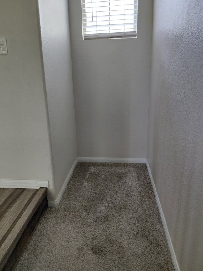 Building Photo - 1830 Crimson Ct