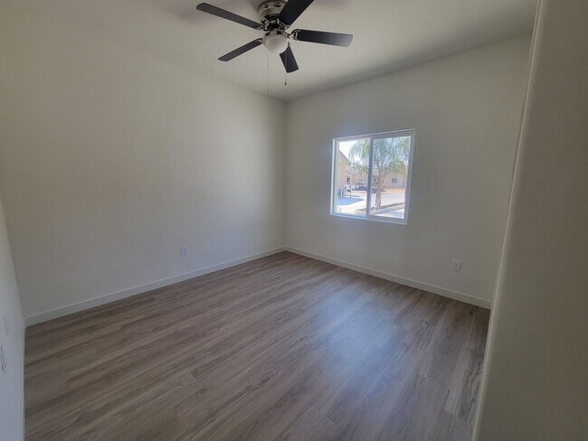 Building Photo - 8418 Grandy St