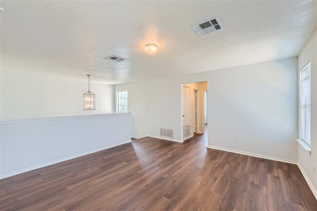 Building Photo - 18408 Cloudmore Ln