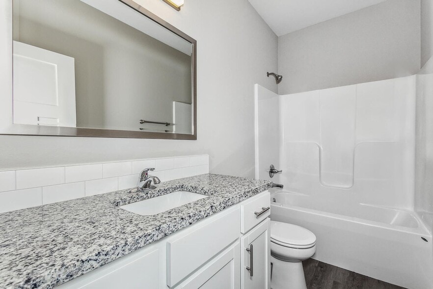 Building Photo - 3509 W 45th St S