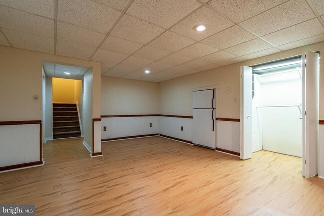 Building Photo - 506 St Albans Ct