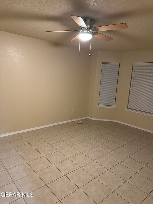 Building Photo - 4116 Tierra Bronce Dr