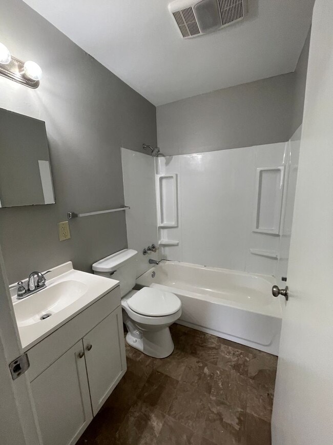 Building Photo - One Month Free!!