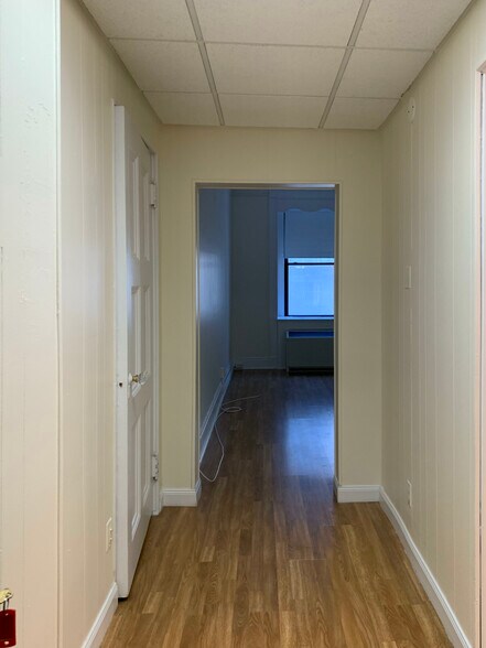 Building Photo - 62 Boylston St