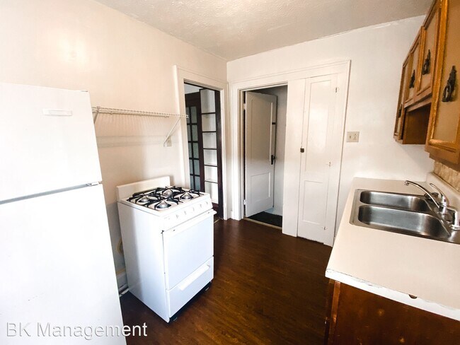 Building Photo - 1 br, 1 bath House - 258 Marstellar St