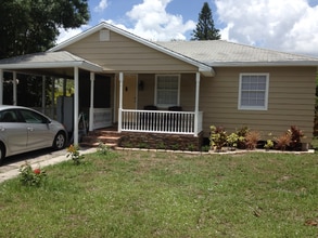 Building Photo - 2163 Jeffcott St