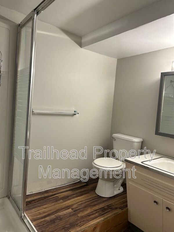 Building Photo - 1035 NW 70th Ct