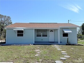 Building Photo - 229 Dartmoor Ave