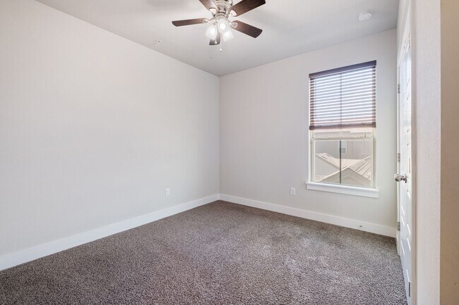 Building Photo - Beautiful Crestview Station Home with Garage & Covered Patio