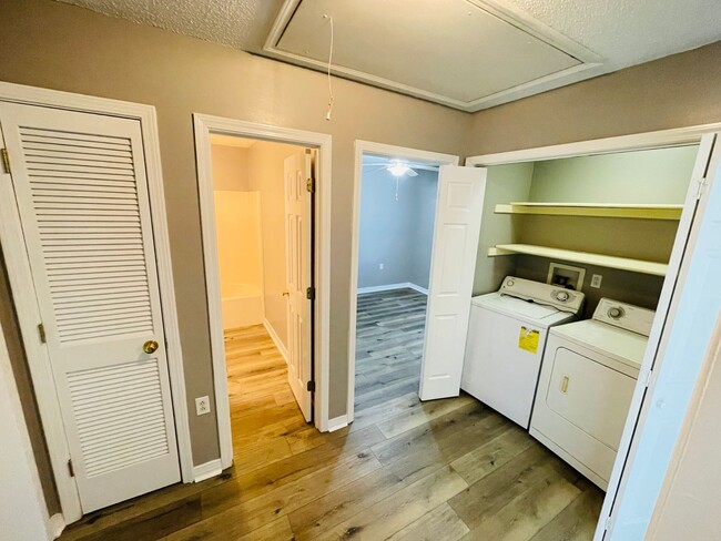 Building Photo - 3BR/2BA For Rent