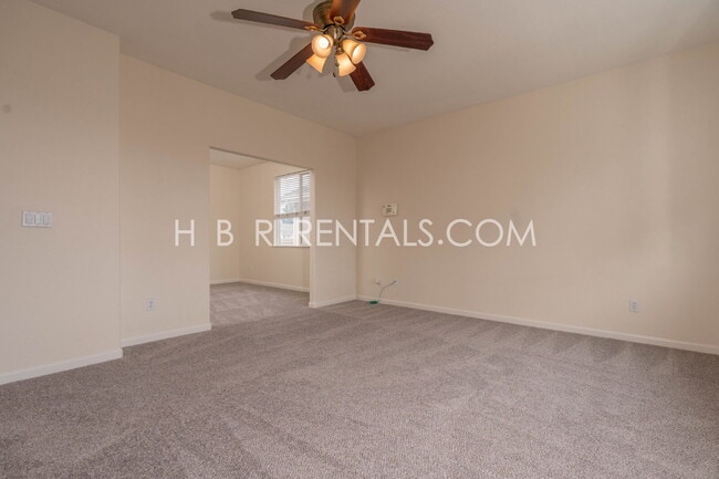 Building Photo - Spacious 4-Bedroom Gem on Glenhaven Drive – Your Perfect Tracy Retreat!