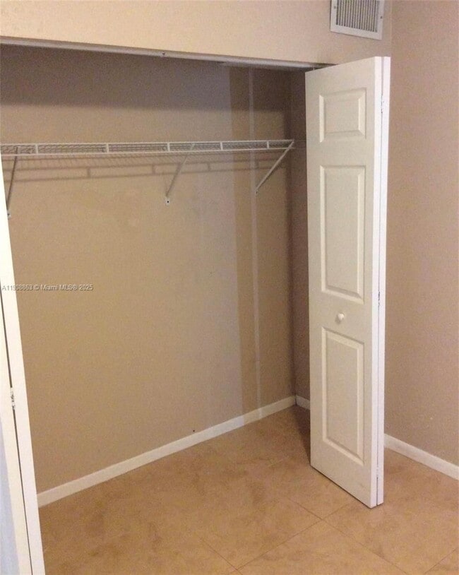 Building Photo - 14377 SW 97th Terrace