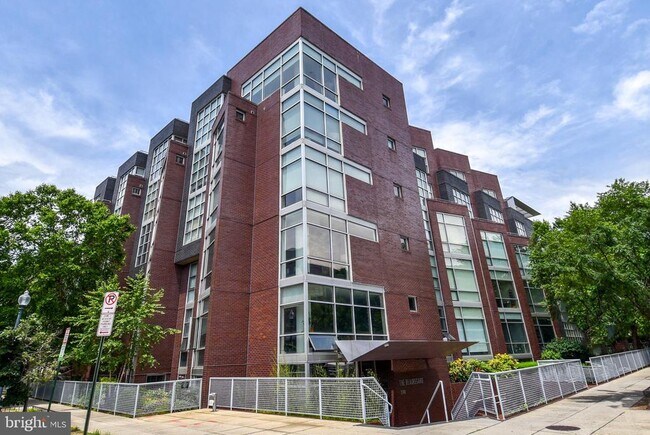 Building Photo - 2100 11th St NW