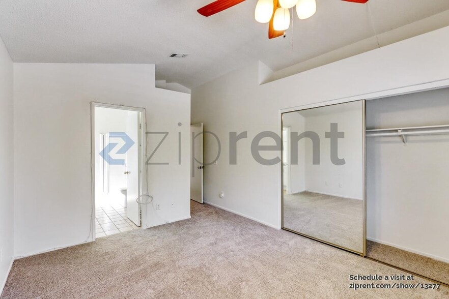 Building Photo - 116 Plymouth Way