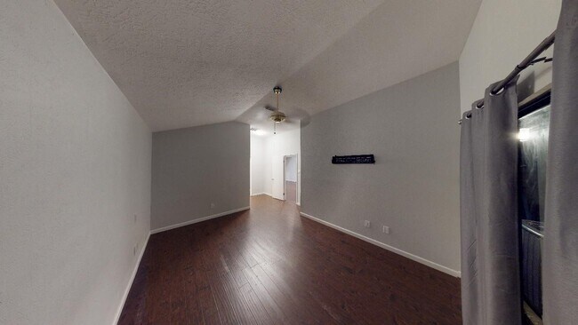 Building Photo - 90 S Cobble Hill Cir