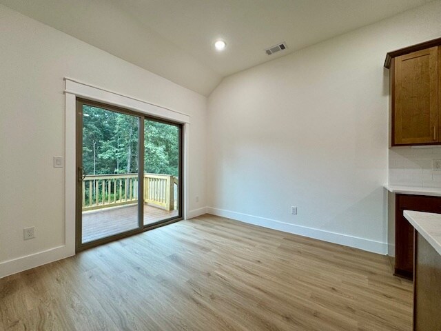 Building Photo - 38 Woodbridge Dr