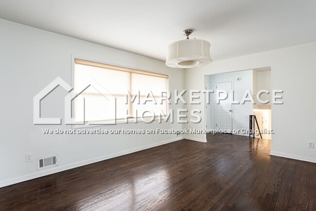 Building Photo - 2795 Pendant Pl