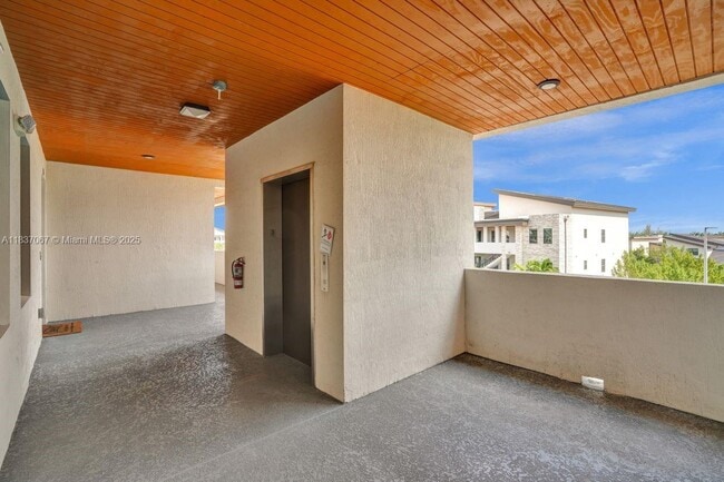 Building Photo - 7855 NW 104th Ave