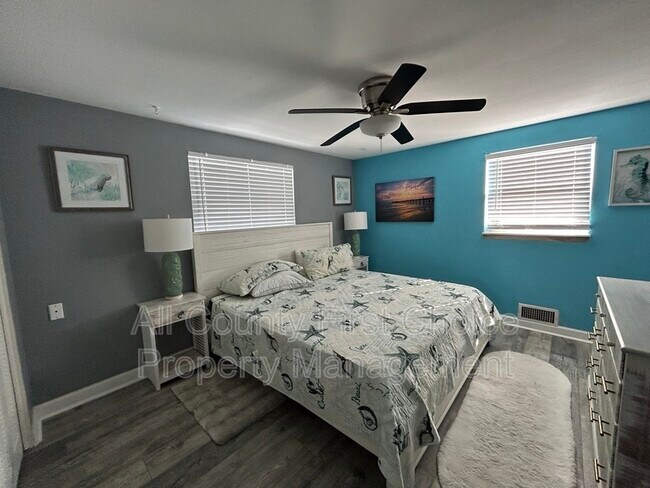 Building Photo - 12731 82nd Avenue N