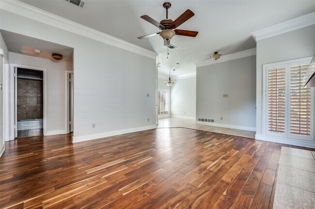Building Photo - 4028 Rive Ln