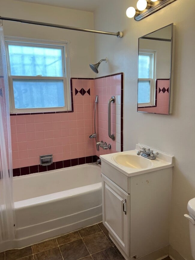 Building Photo - 1767 Kettner Blvd