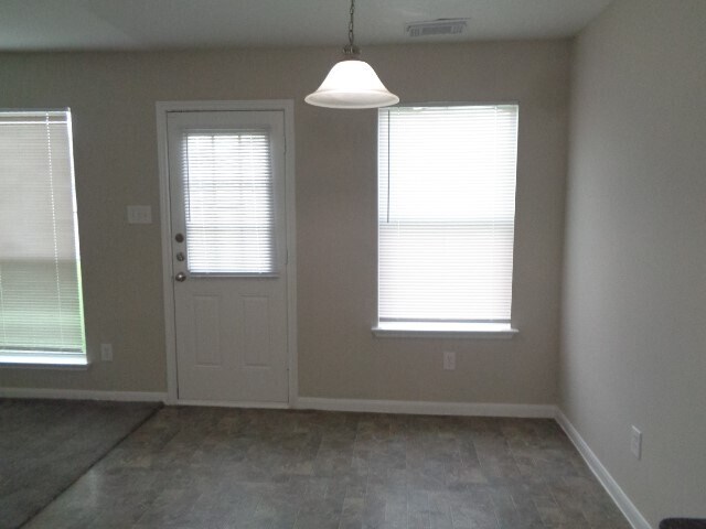 Building Photo - 9503 Wyatt Oak Lane